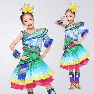 校园民族舞蹈服装儿童舞台演出服装女款苗族舞蹈演出服定制！