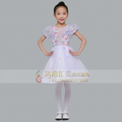 儿童合唱演出服装女款白色舞台合唱服装定制新款！